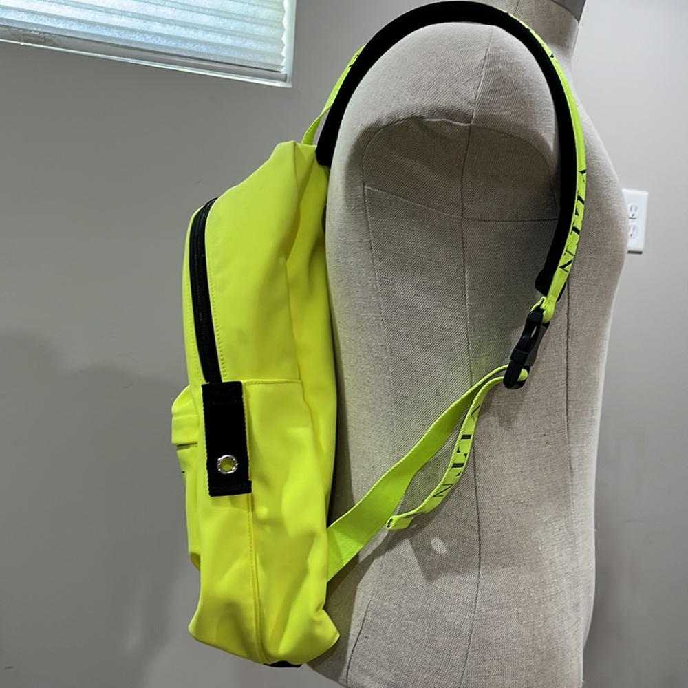 Valentino Garavani VLTN backpack neon black EUC! RARE - Picture 15 of 16